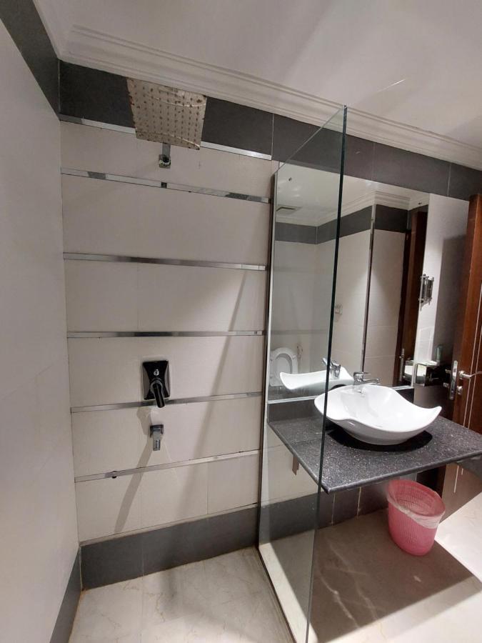 Eman House Aparthotel Salalah Exterior photo